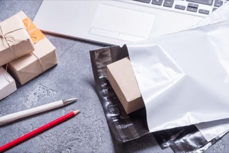 Клей для сек'юріті-пакетів для електронної комерції